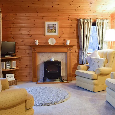Semesterbostad Fern Lodge- Burnside Park